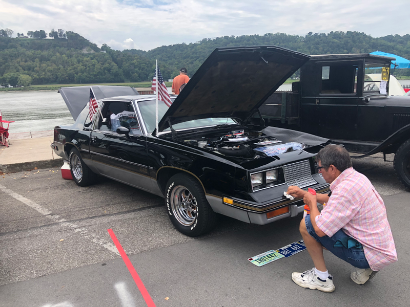 Illustration for article titled Car show in Madison (warning: obvs very big photo dump)